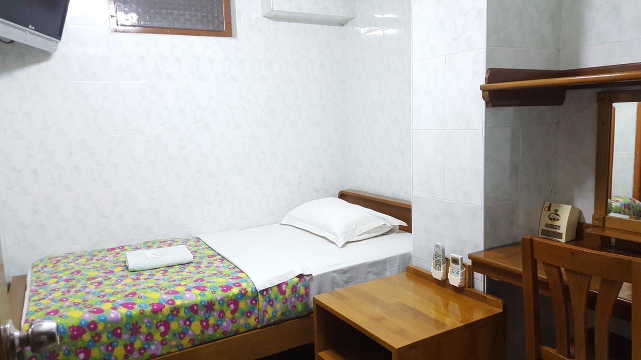 Chan Myae Guesthouse Rangun Kültér fotó