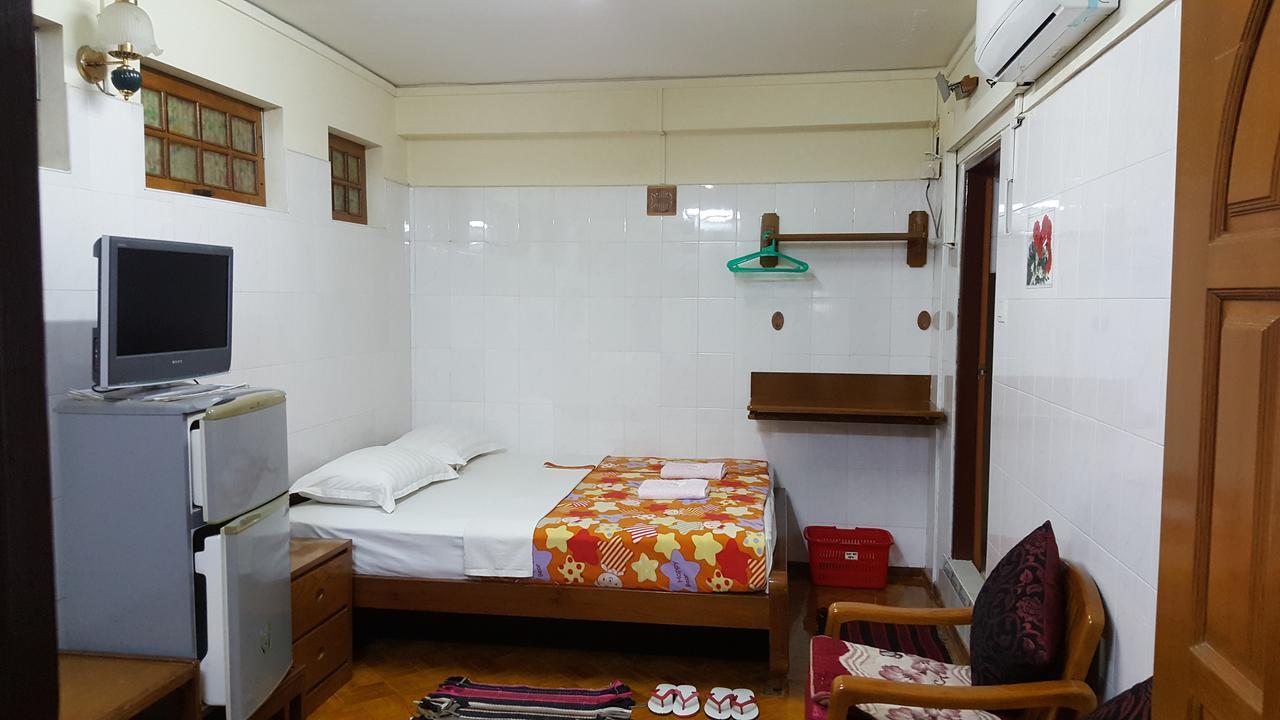 Chan Myae Guesthouse Rangun Kültér fotó