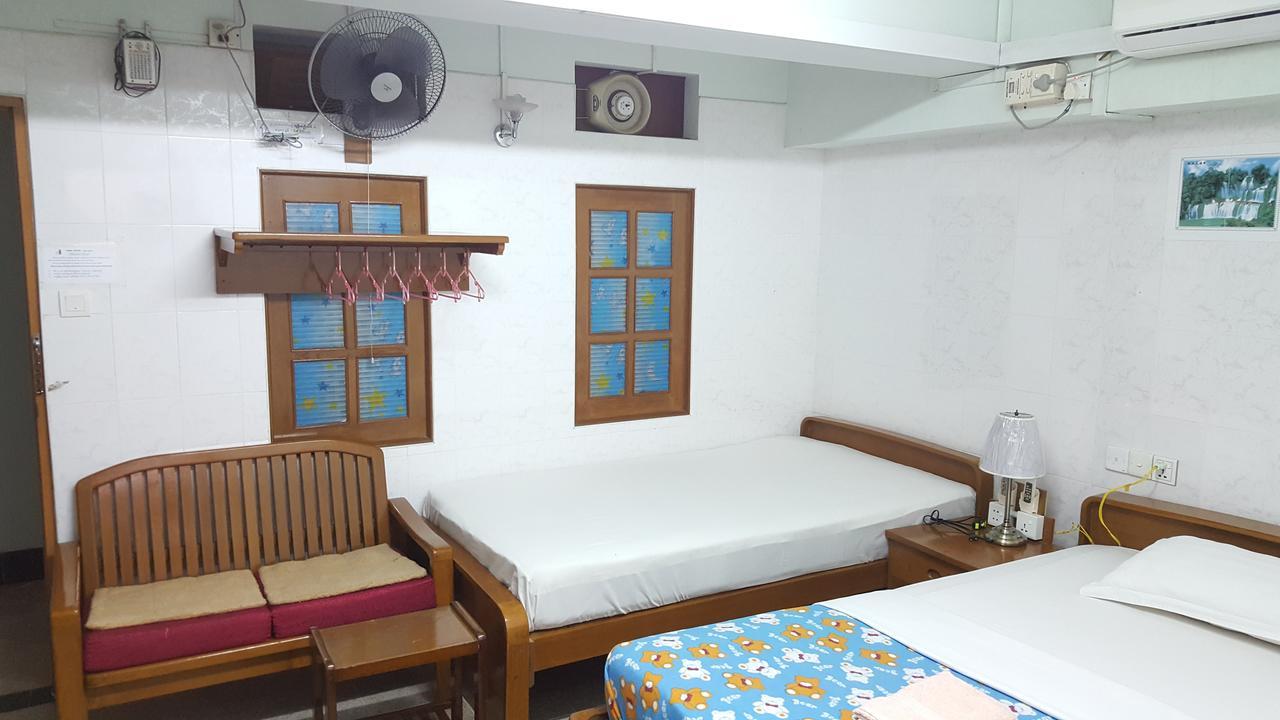 Chan Myae Guesthouse Rangun Kültér fotó
