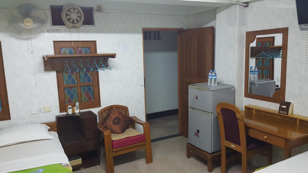 Chan Myae Guesthouse Rangun Kültér fotó