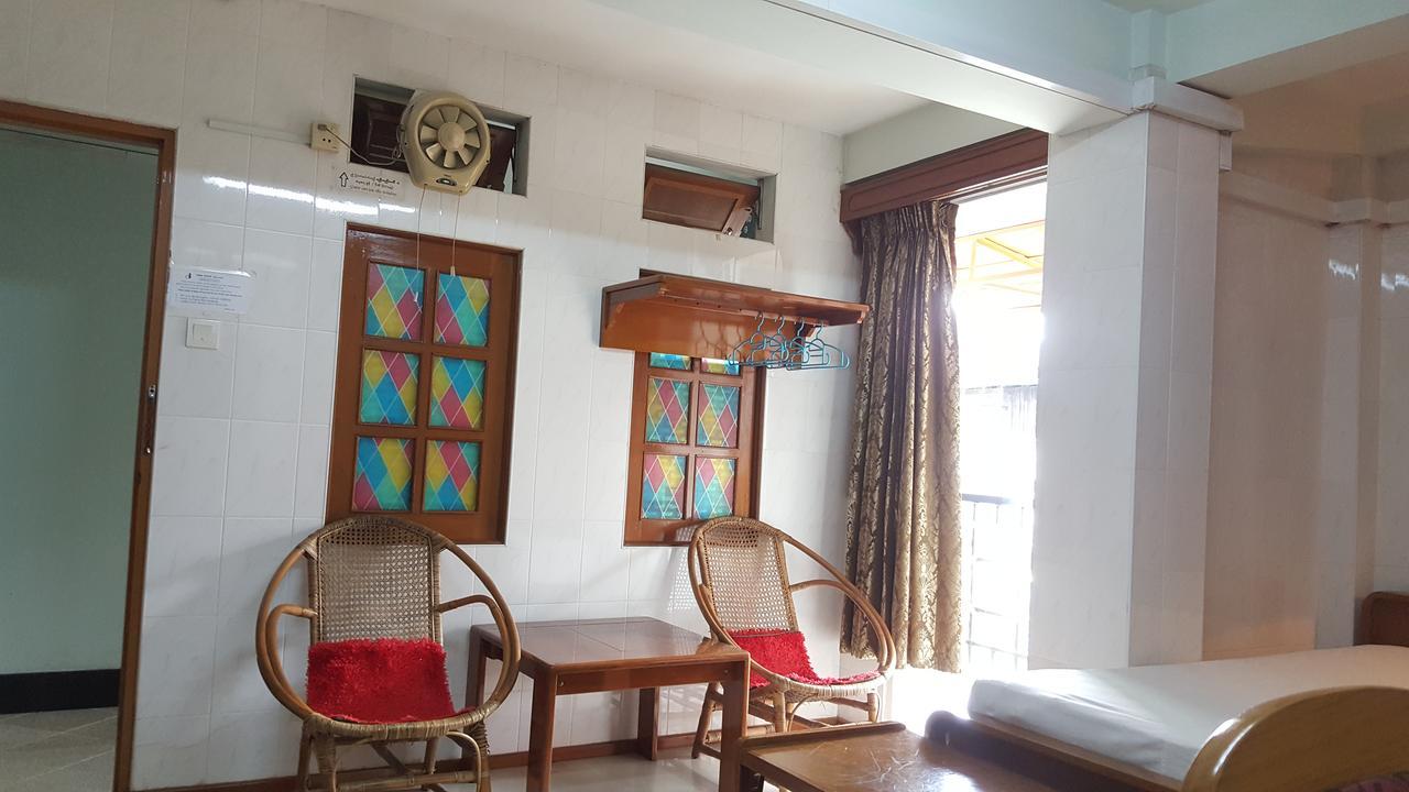 Chan Myae Guesthouse Rangun Kültér fotó